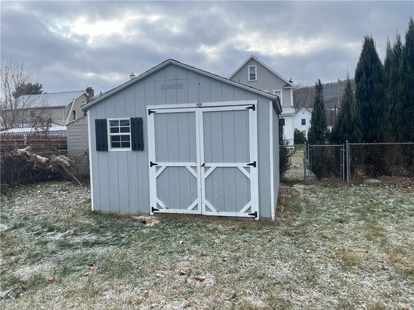 180 W Pulteney St, Corning, NY 14830