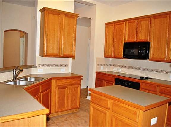 5th image of 1310 Ocean Manor Ln