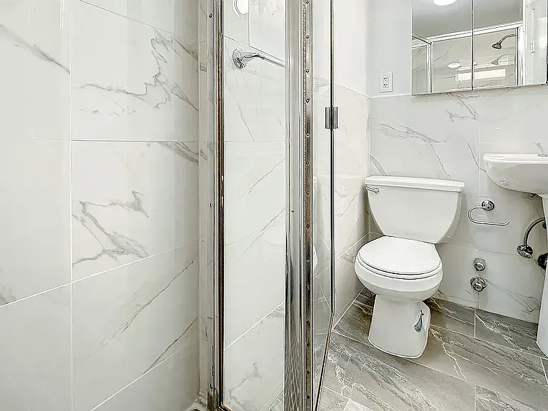 210 E 83rd St #1D — Photo 9