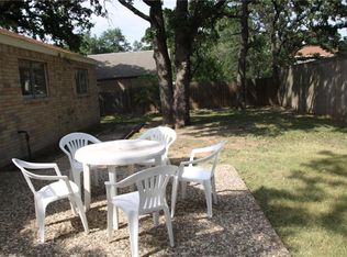 1700 Austin Ave, College Station, TX 77845