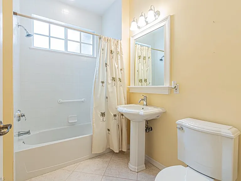 2215 Hawksridge Dr #802 — Photo 32