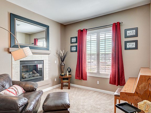 5th image of 1045 Pleasing Plateau St