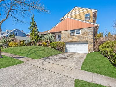 160-15 12th Ave, Beechhurst, NY, 11357