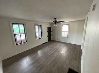 1122 University Ave NE, Minneapolis, MN 55413