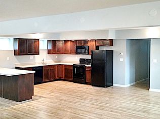 200 Washington Dr, Indianola, PA 15051