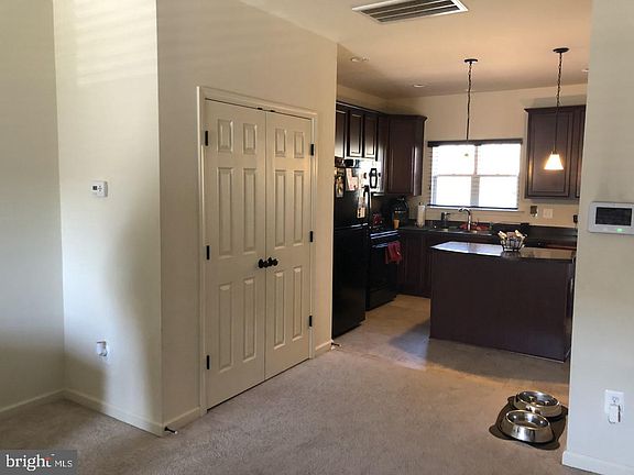 2nd image of 2217 Mallard Landing Dr