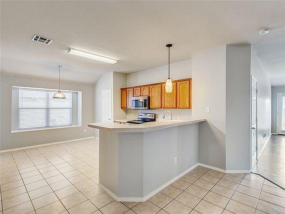 5th image of 9818 Golden Fountain Dr