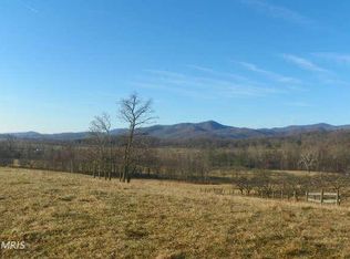 736 Old Hollow Rd, Sperryville, VA 22740