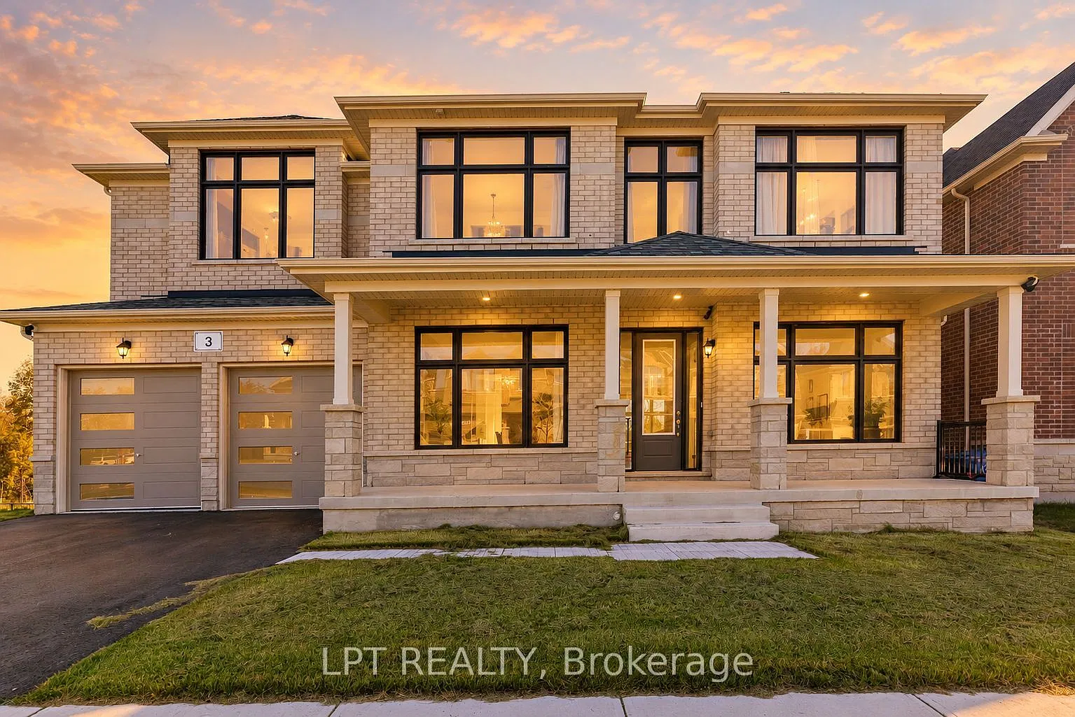 4 bed, $4,300 — Photo 1