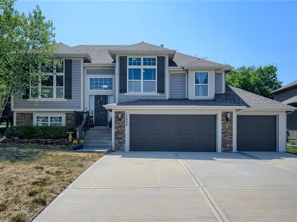 10602 N Tracy Ave, Kansas City, MO 64155