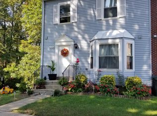 5938 Heritage Square Dr, Burke, VA 22015