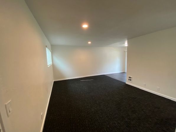 740 Crocker Ave APT 10