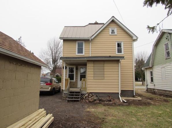 1125 North Spring Street, Beaver Dam, WI 53916