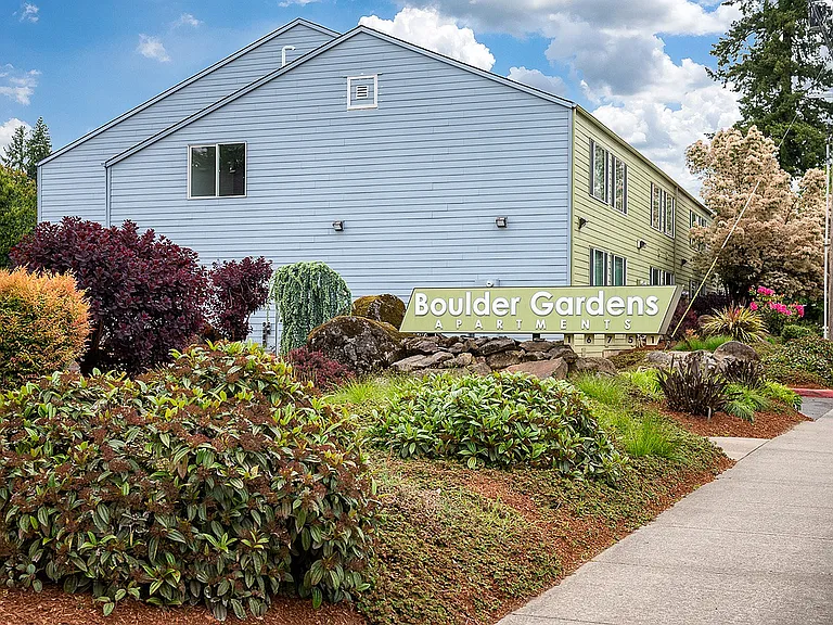 Boulder Gardens — Photo 19