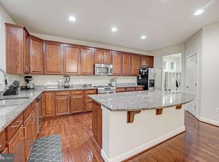 2216 Turnbuckle Ln, Woodbridge, VA 22191