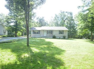 1009 Huron Dr, Crossville, TN 38572