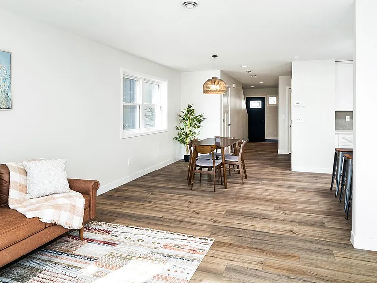 2108 Cottage Hill Cir — Photo 15