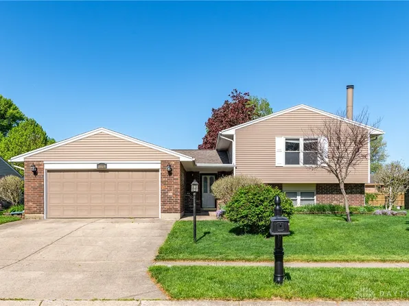 8969 Cedargate Pl, Dayton, OH 45424