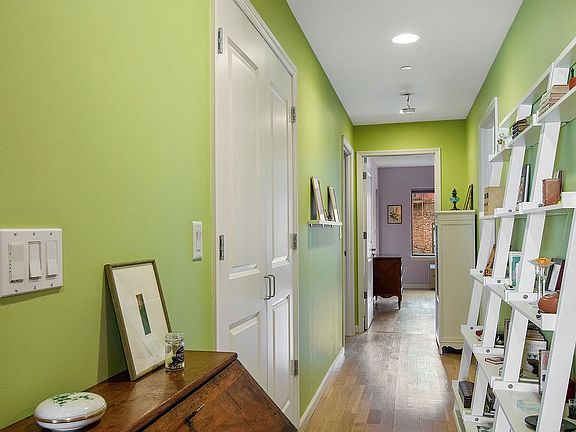 4th image of 416 E 117th St #2A