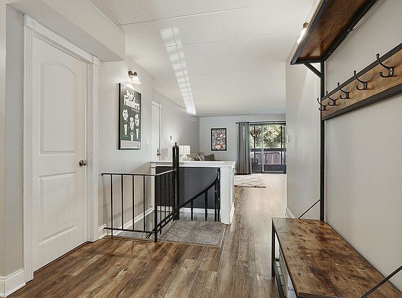 2nd image of 15137 Quail Hollow Dr