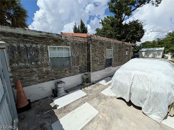 3rd image of 2343 Canal St