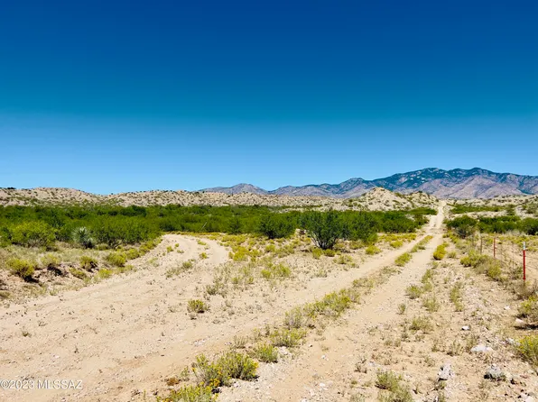 59 W Four Feathers Loop #59, Willcox, AZ 85643