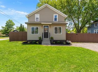 5444 Baldwin St, Brewerton, NY 13029