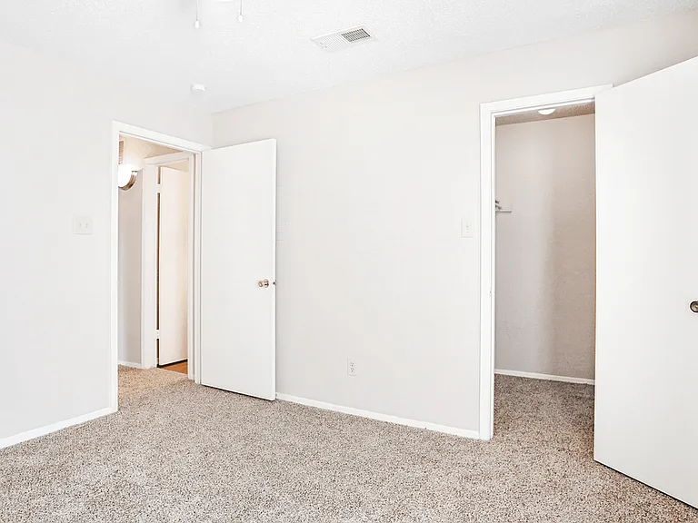 Landmark at Prescott Woods Apartment Homes — Photo 56