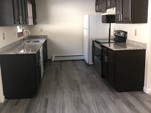 4th image of 624D Main St #D