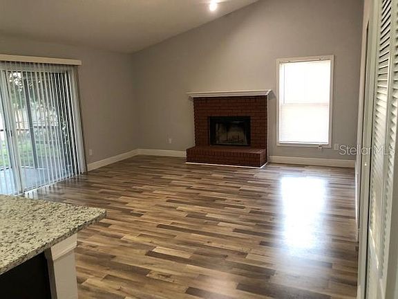 5th image of 2512 Smithfield Dr #4