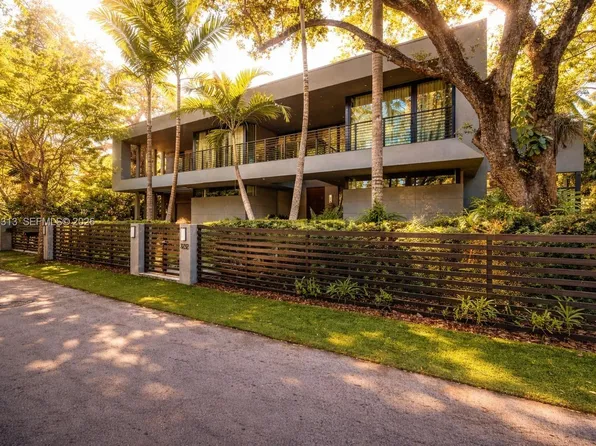 3232 Emathla St, Miami, FL 33133