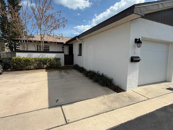 255 Paradise Blvd APT 7, Melbourne, FL 32903