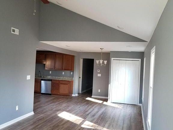 2nd image of 5317 Speedway Ave