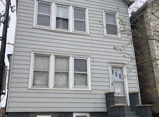 512 N Ashland Ave #F1B, Chicago, IL 60622