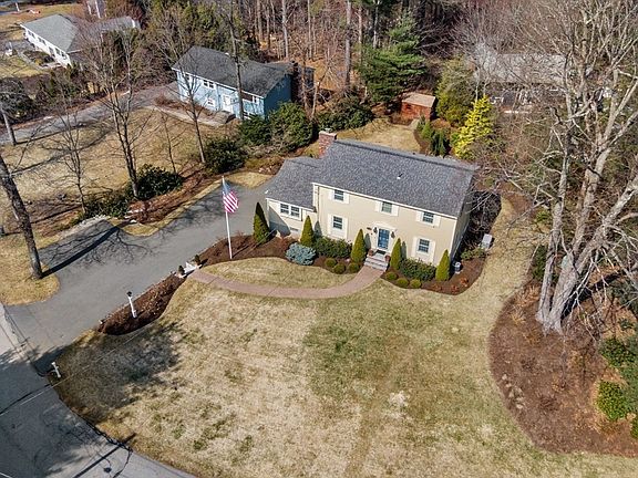 4th image of 1 Lancaster Pl