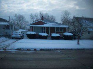 24604 Hayes Rd, Eastpointe, MI 48021