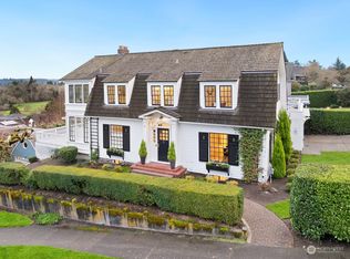 3700 Cascadia Ave S, Seattle, WA 98144