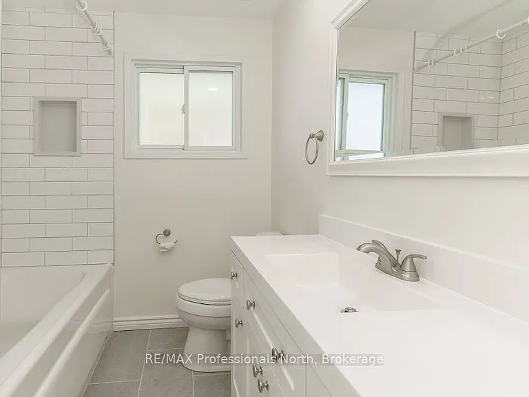 140 Elder St — Photo 13