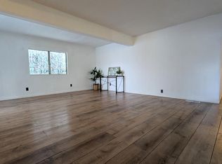 318 Sunny Hills Dr, Rancho Cordova, CA 95670