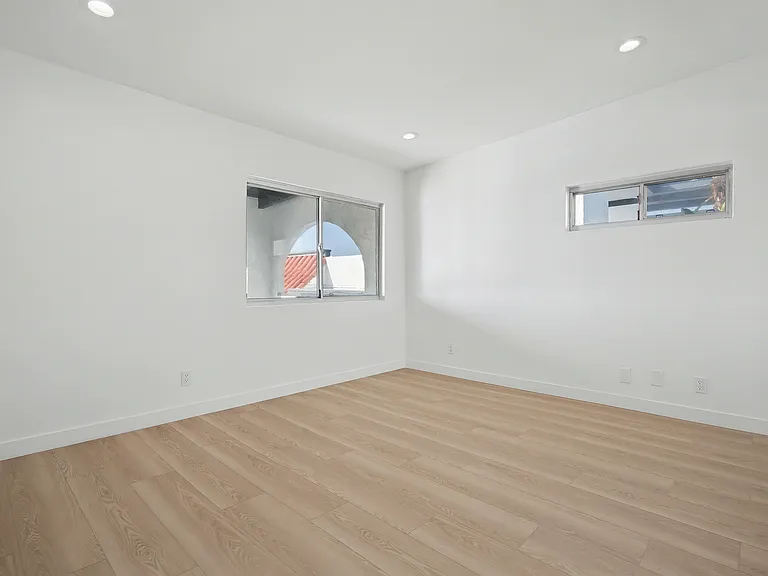 1454 Monterey Blvd #H — Photo 7