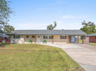 312 Ward Ln, Sulphur, LA 70663