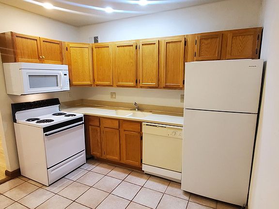 2nd image of 8530 Webshire Ln #8566A