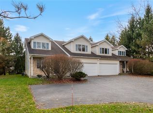 2705-2701 Lac De Ville Blvd, Rochester, NY 14618