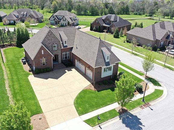4th image of 3257 Burris Dr