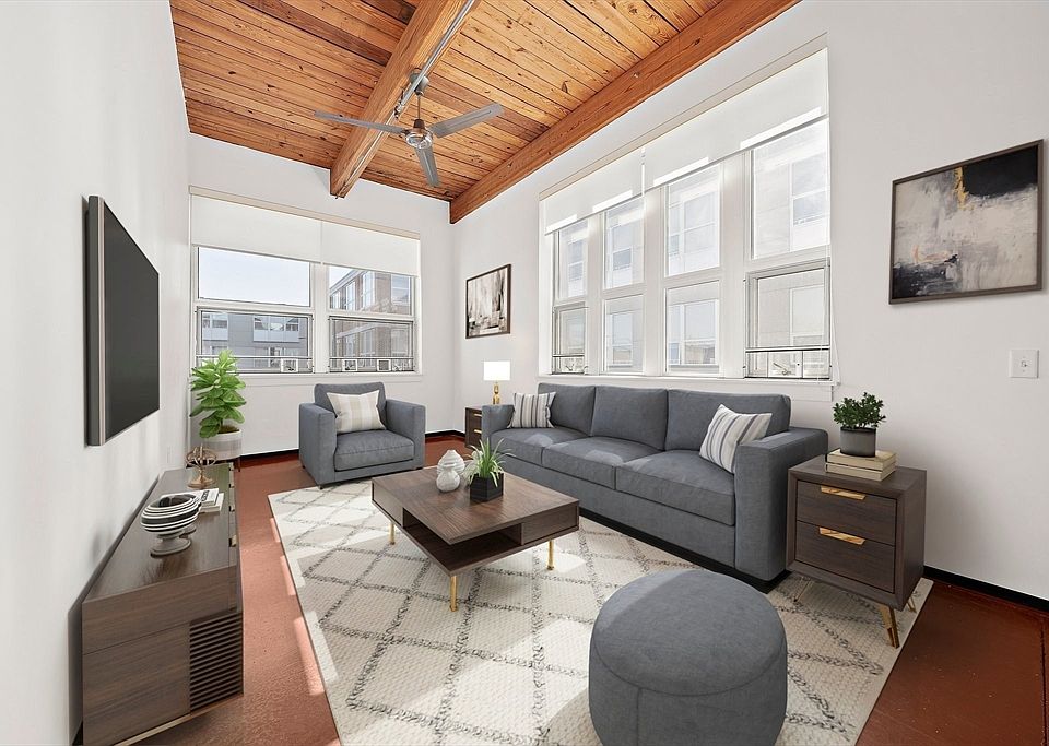 1st image of 118 Holmes St Unit 203