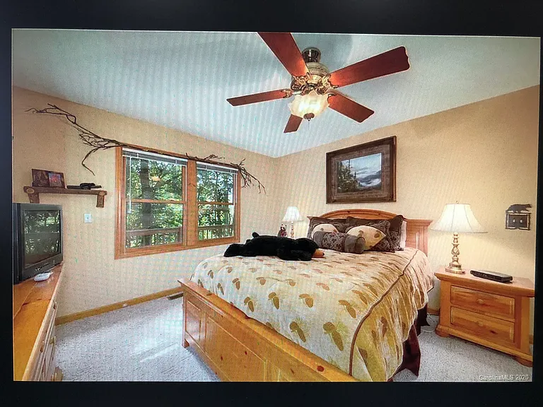26 Marion Dr — Photo 9