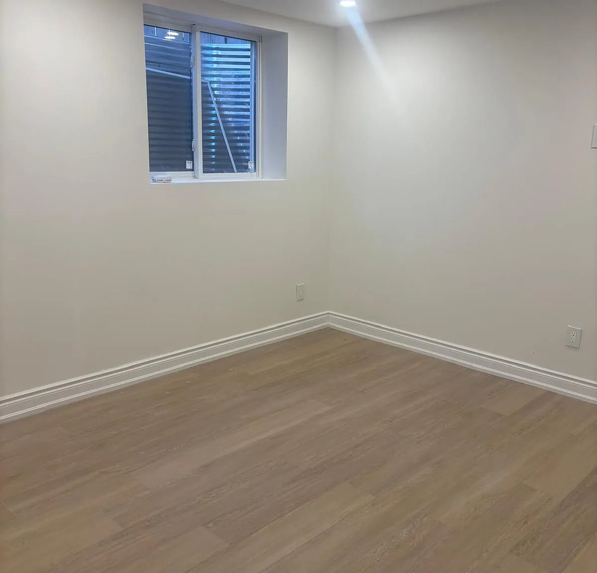 2 bed, $1,650 — Photo 4