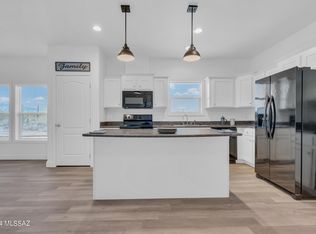 6358 N Van Ark Rd, Tucson, AZ 85743