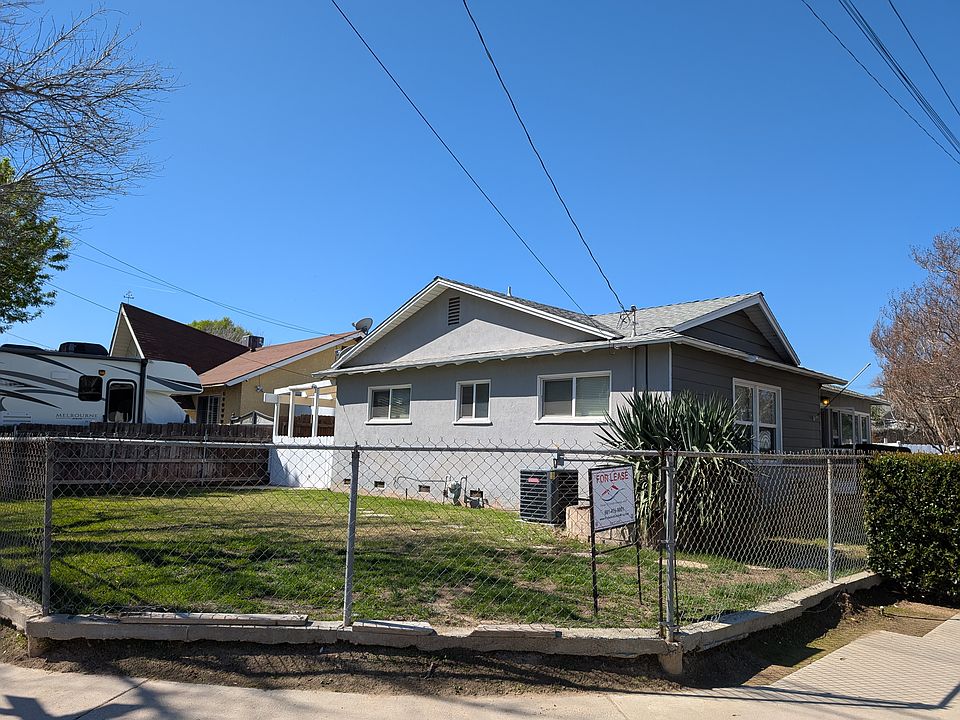 1st image of 23924 Evans Ave