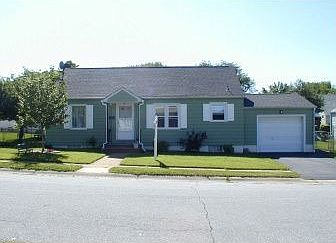 Maintance free exterior, new roof, etc.